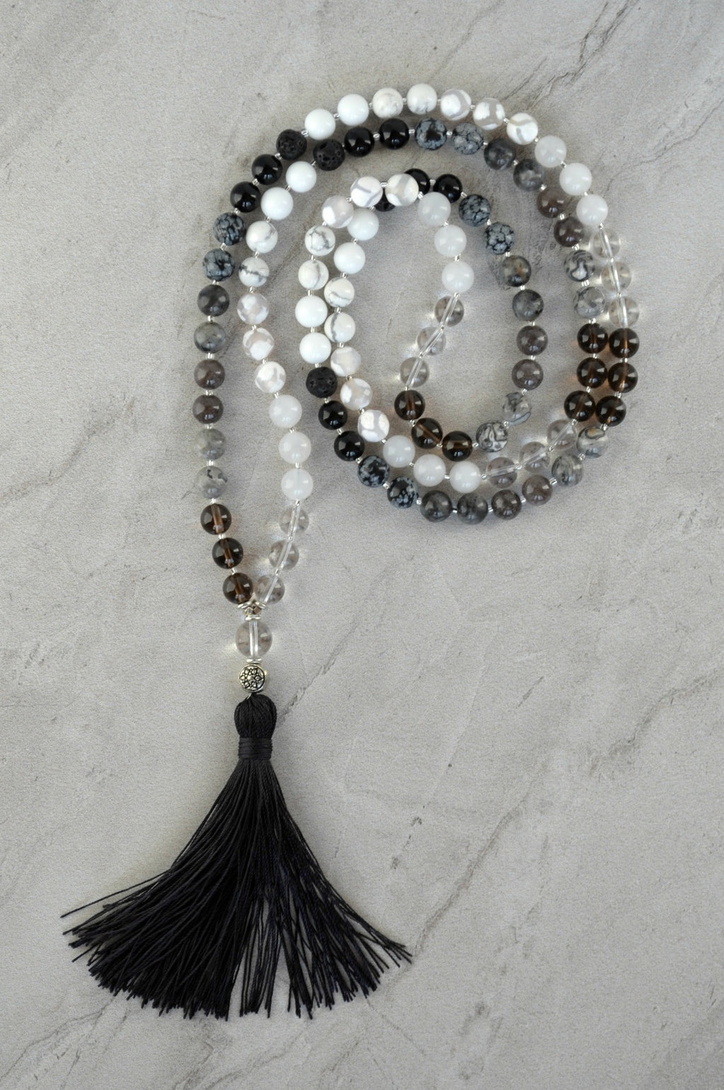 thrive Stillness Essential Oil Diffuser Mala